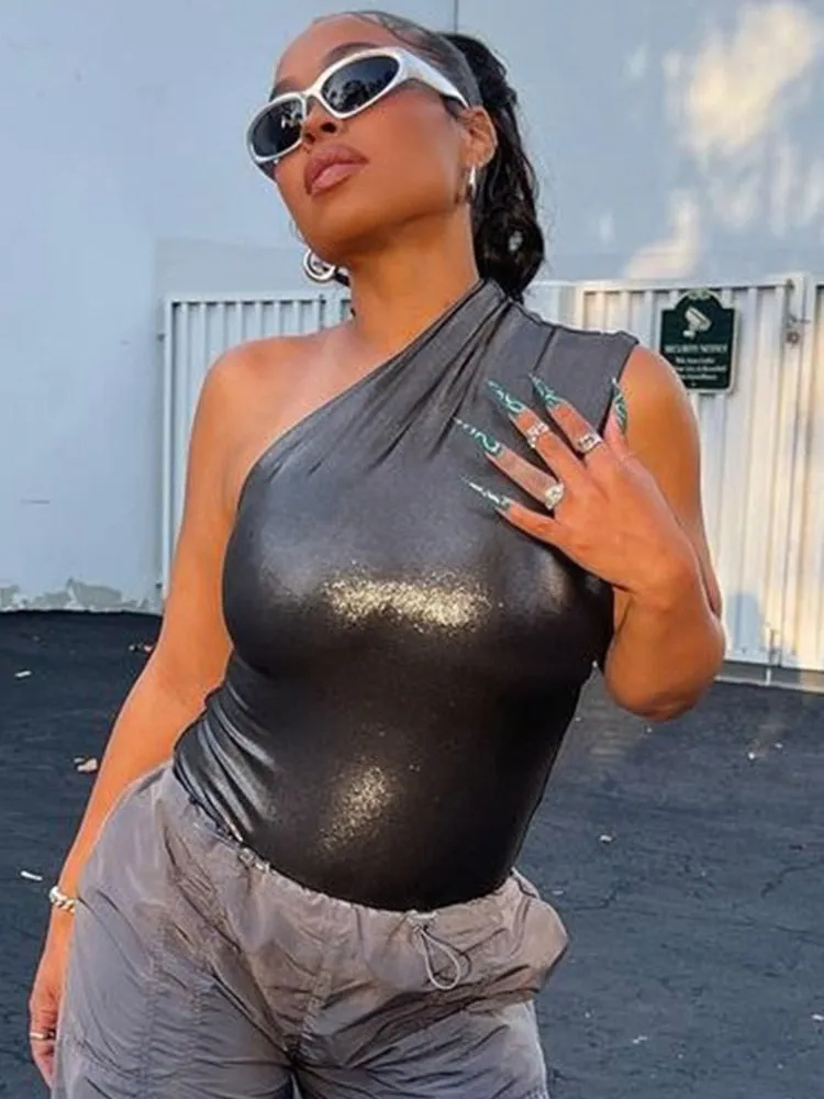 Heidi-Mode | Asymmetrischer Bodysuit
